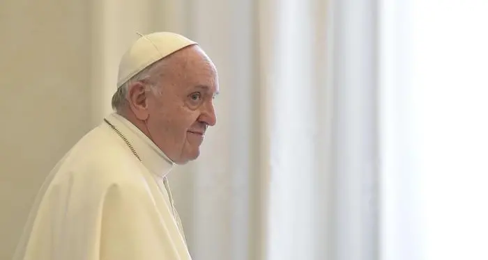 Auguri da tutto il mondo al Papa per i suoi 81 anni