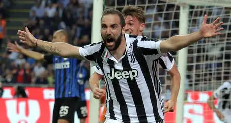 Higuain ha detto sì al Milan Mancano solo i dettagli economici