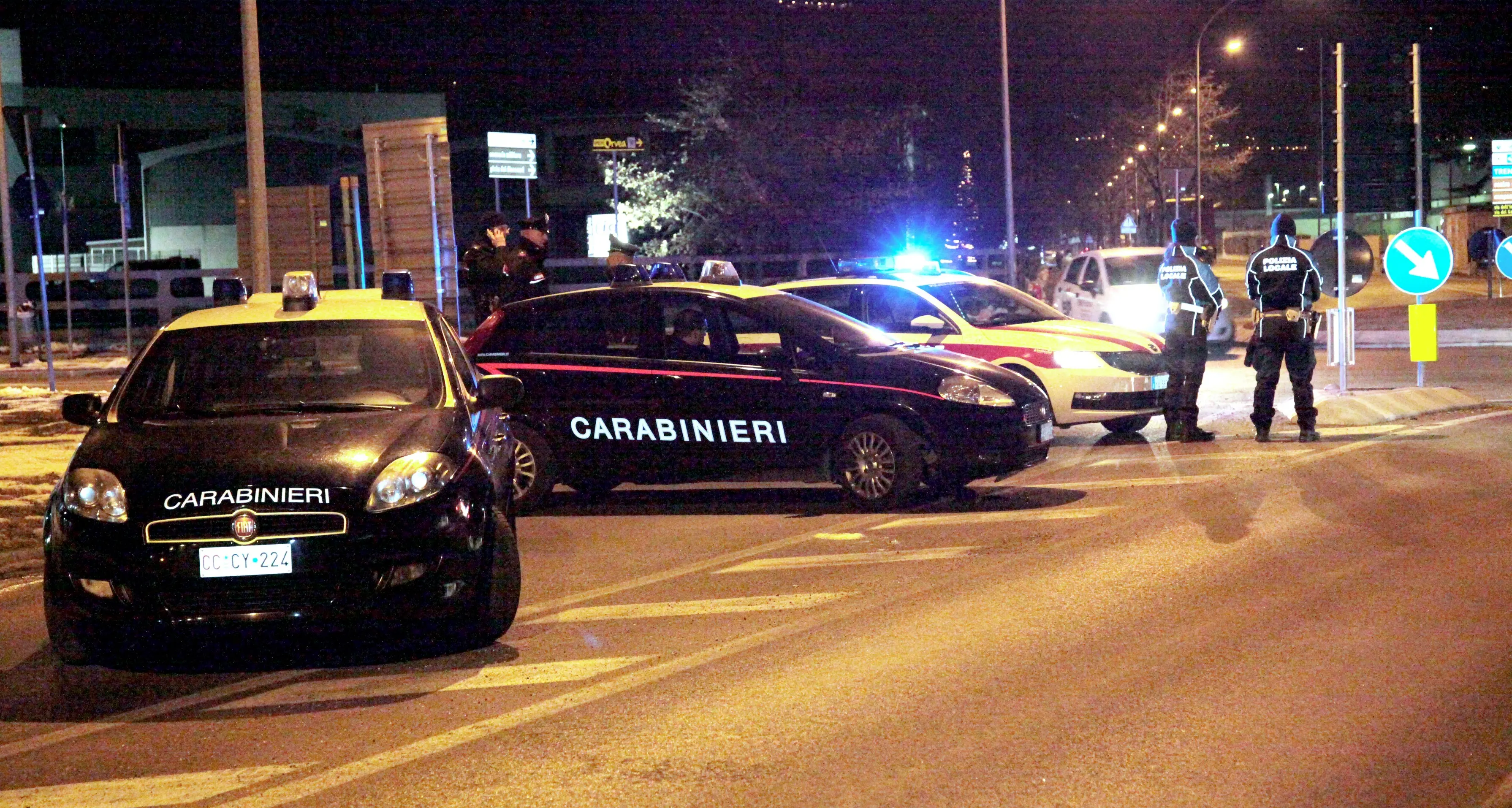 Tre arresti per rapina a Merano, nei guai anche un minore