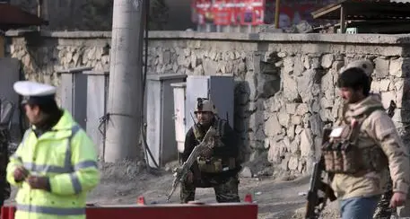 Kabul, attacco kamikaze Ci sono almeno 40 morti