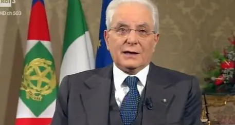 L'appello di Mattarella nel discorso di fine anno «La priorità sia quella di dare un lavoro a tutti»