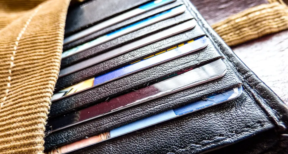 Bancomat e portafogli Il ladro viene fermato