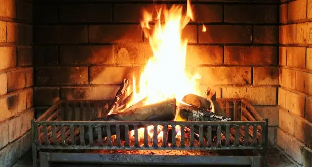 Camini e stufe a pellet inquinano più di caldaie a gas