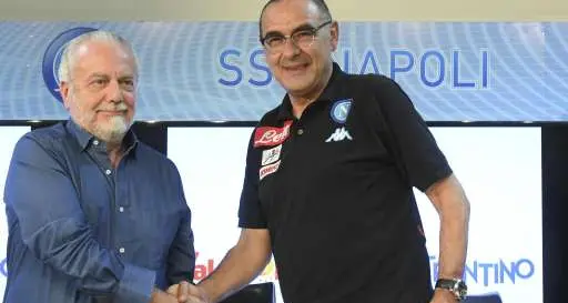 Napoli, biglietti ai camorristi l'Antimafia convoca De Laurentiis