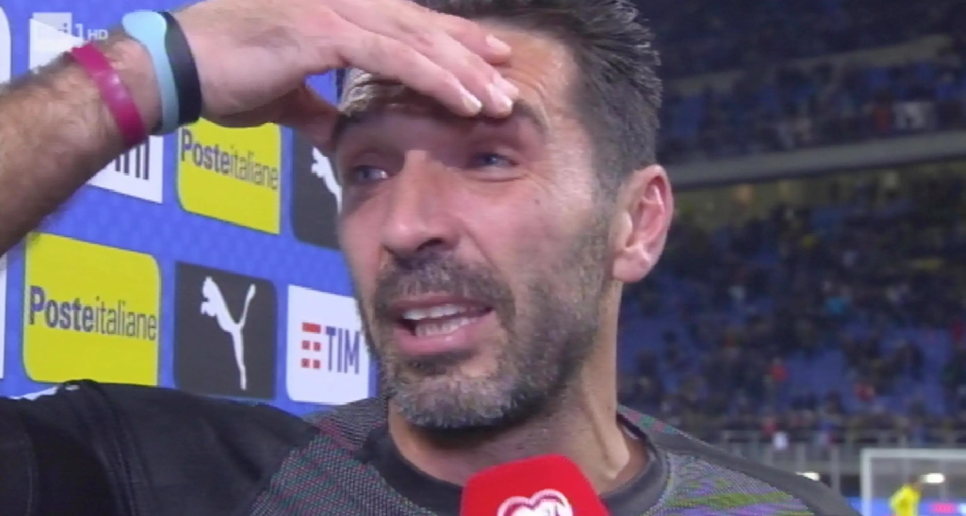 Buffon e il «ritorno» in azzurro «Qui per senso di responsabilità»