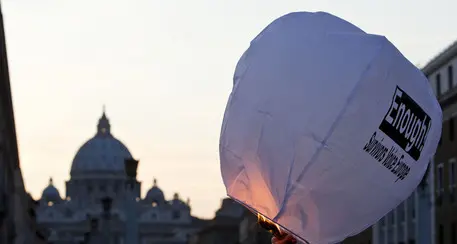 Rapporti con minorenni, sospeso parroco