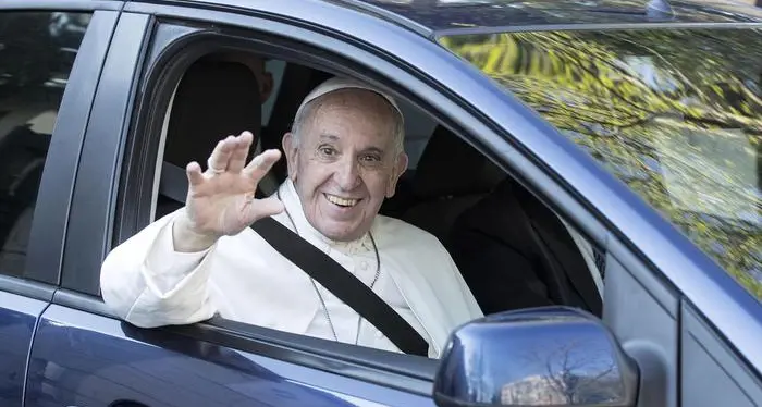 Papa, per il suo onomastico 3000 gelati ai poveri
