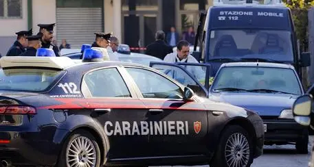 Uccisa davanti alla scuola Aveva accompagnato i figli