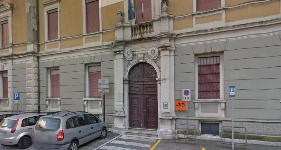 L'Agenzia delle Entrate ha chiuso lo sportello di Mezzolombardo