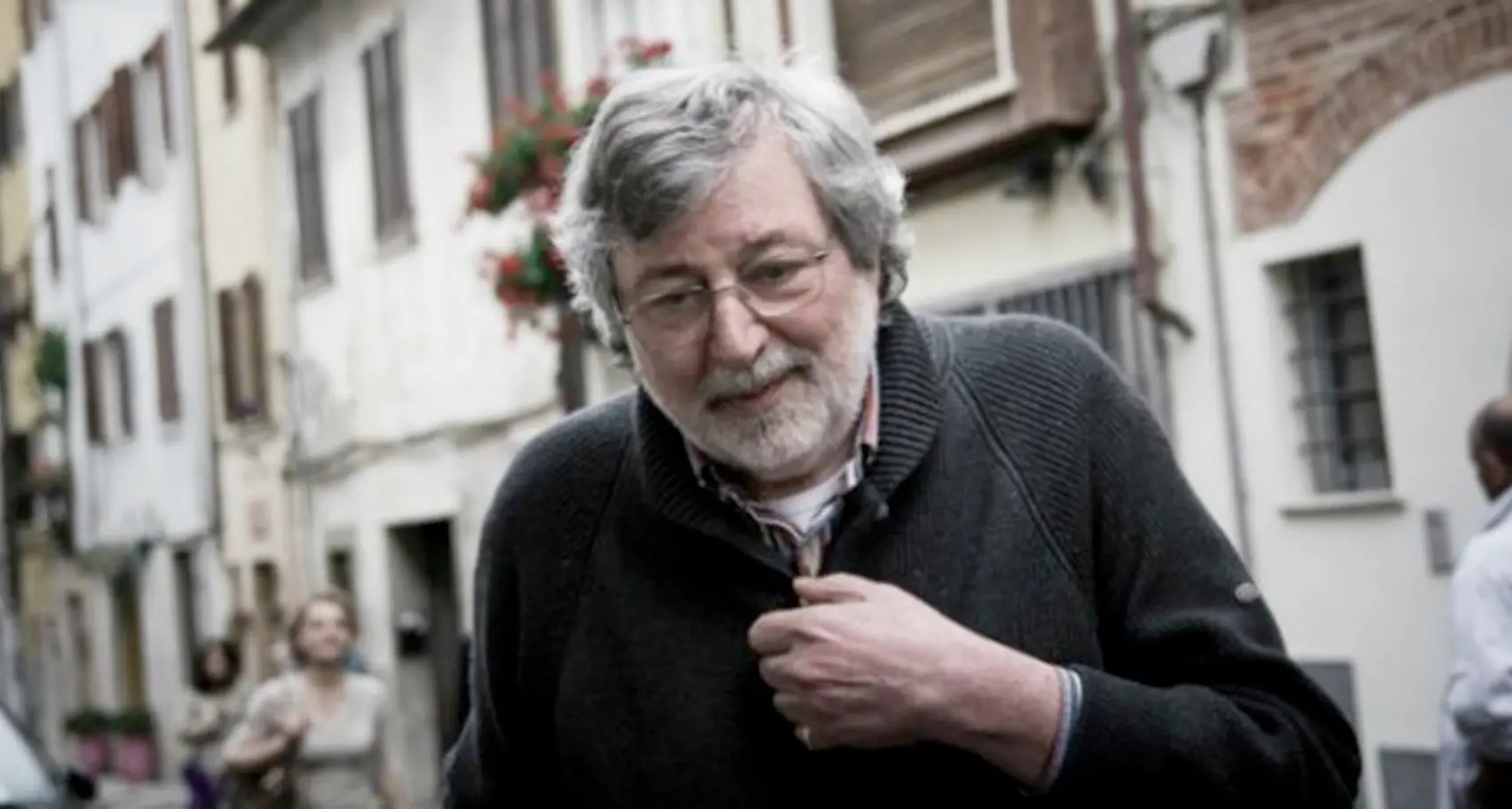 Riecco Guccini: un giallo e i concerti inediti