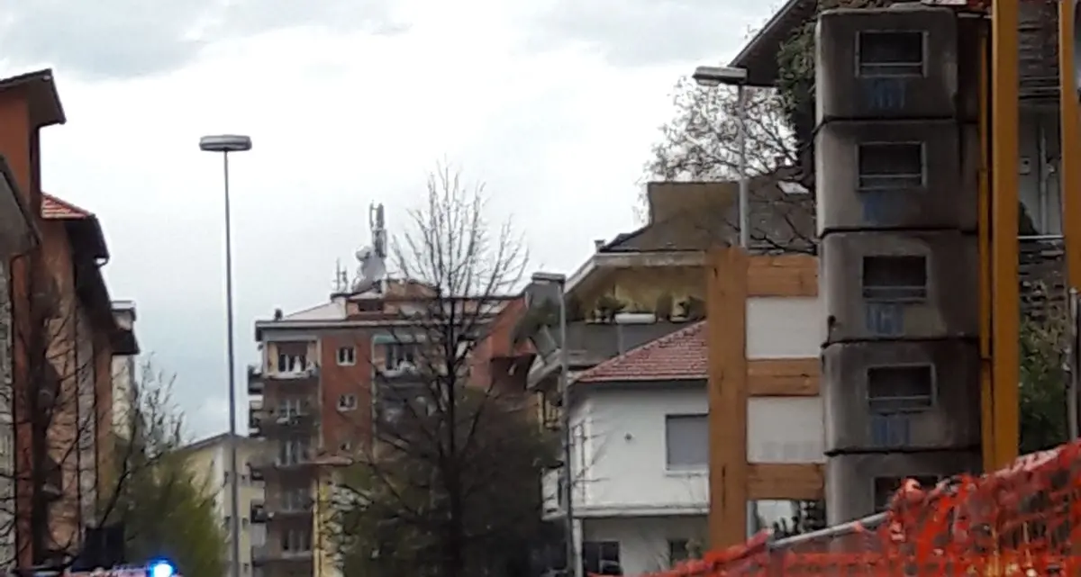 Fuga di gas in via Lorenzoni: strada chiusa per precauzione