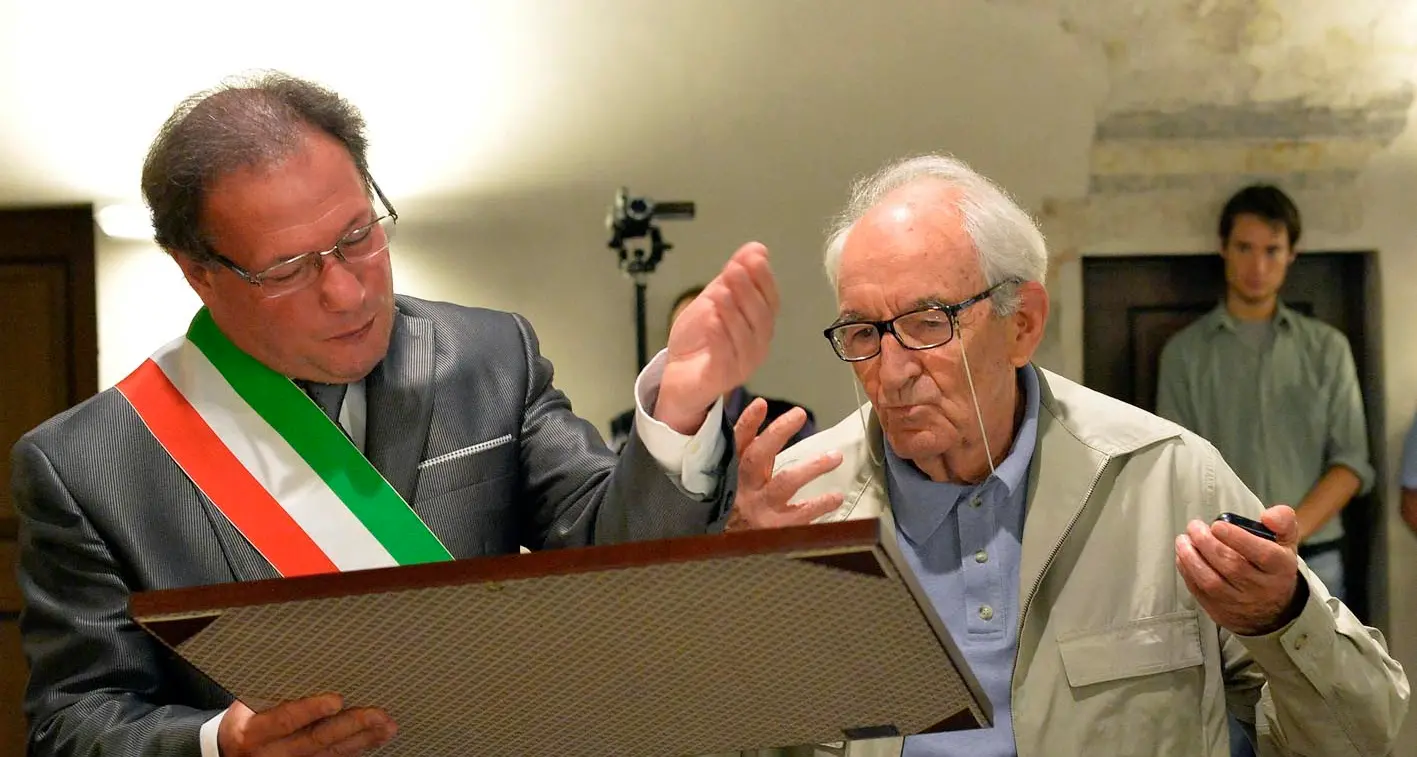 Padre Livio Passalacqua trasferito a Milano. Maestri: «Non capisco e non mi adeguo»