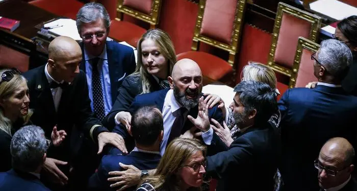 Legge elettorale, sì del Senato Sì anche al quinto voto