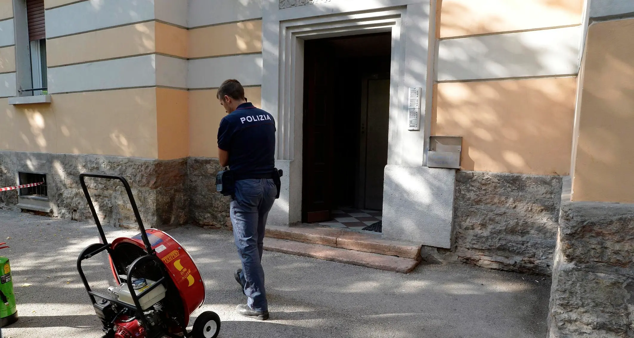 Principio di incendio in via Filzi: donna soccorsa da 118 e vigili del fuoco