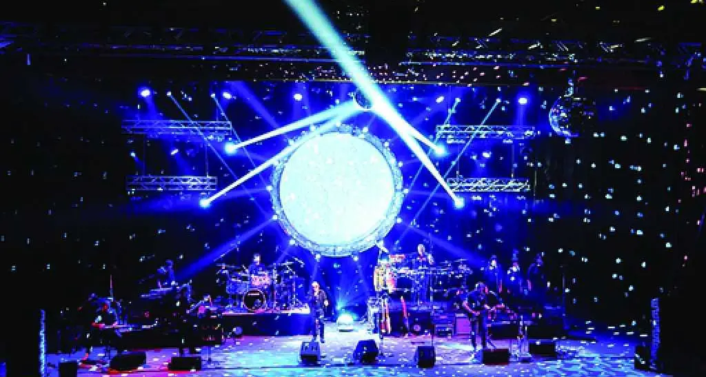 I Pink Floyd riecheggiano sulla spiaggia di Torbole