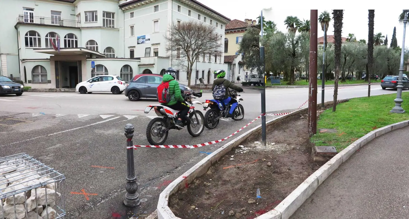 Una rotatoria a villa san Pietro