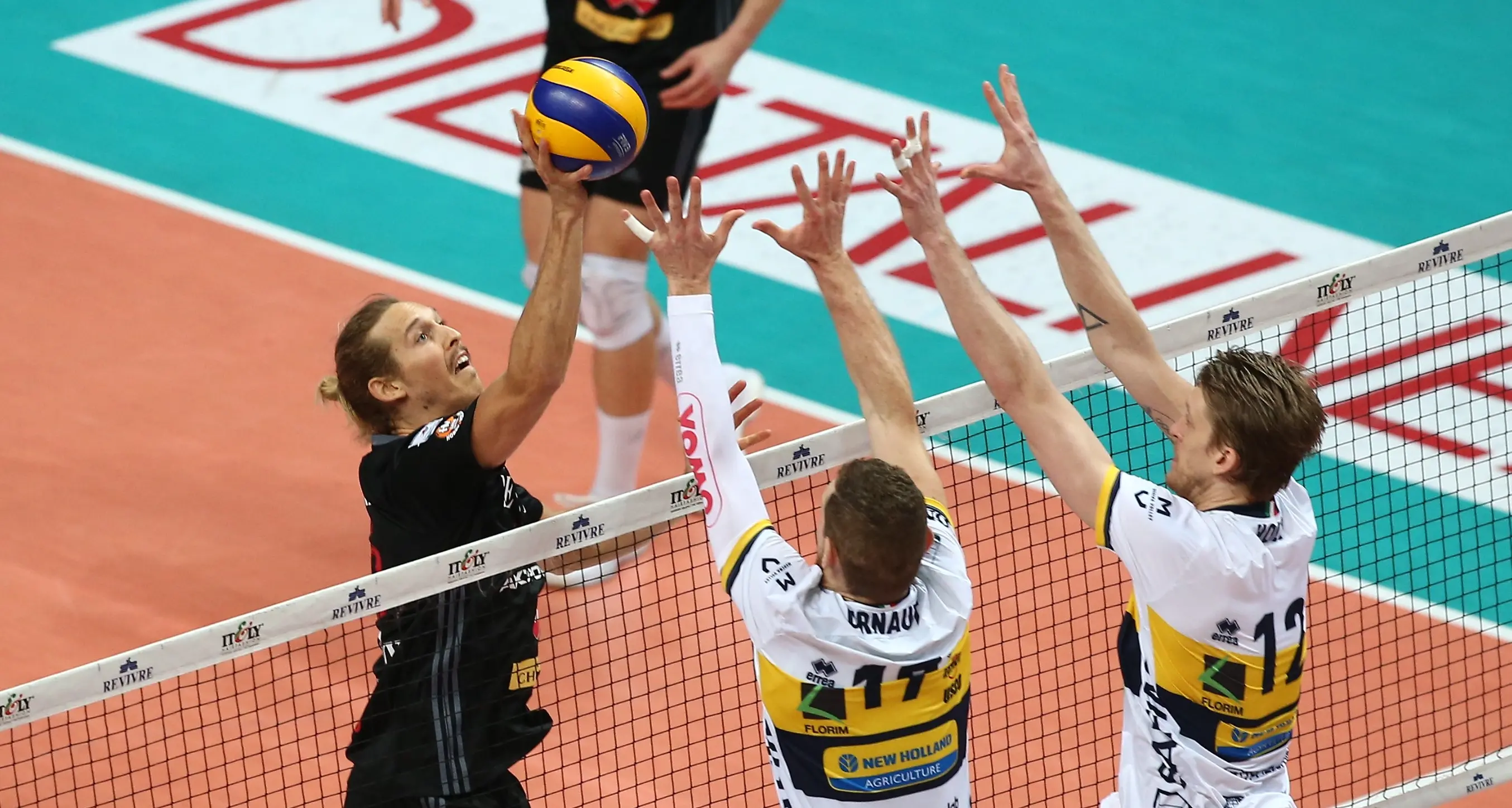 Volley, Modena passa a Milano in semifinale contro la Lube