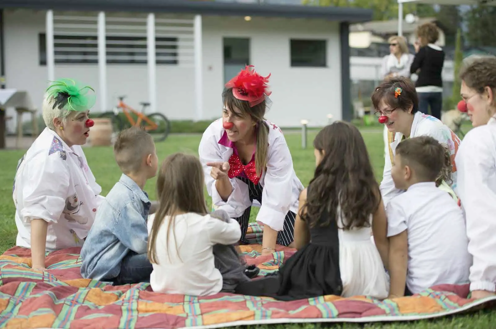 MATERIALI CLOWNTERAPIA