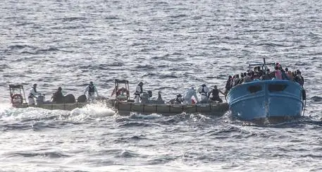 Migranti: 104.776 in meno Continuano a diminuire gli sbarchi