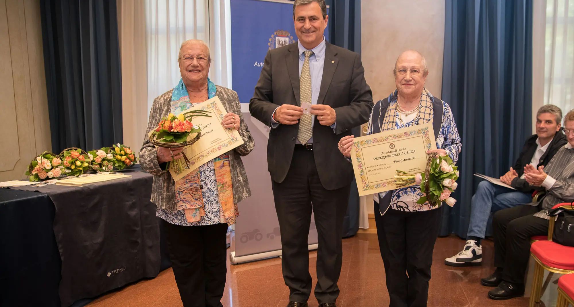 Premiati i veterani della patente Alla guida, sicura, da almeno 50 anni