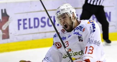 Hc Bolzano vince il campionato Secondo titolo Ebel dal 2014