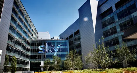 Accordo con Mediaset Sky sul digitale terrestre