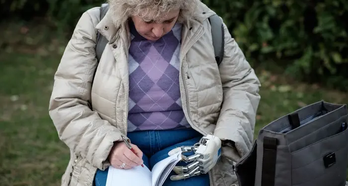 La mano bionica è realtà Su una donna italiana