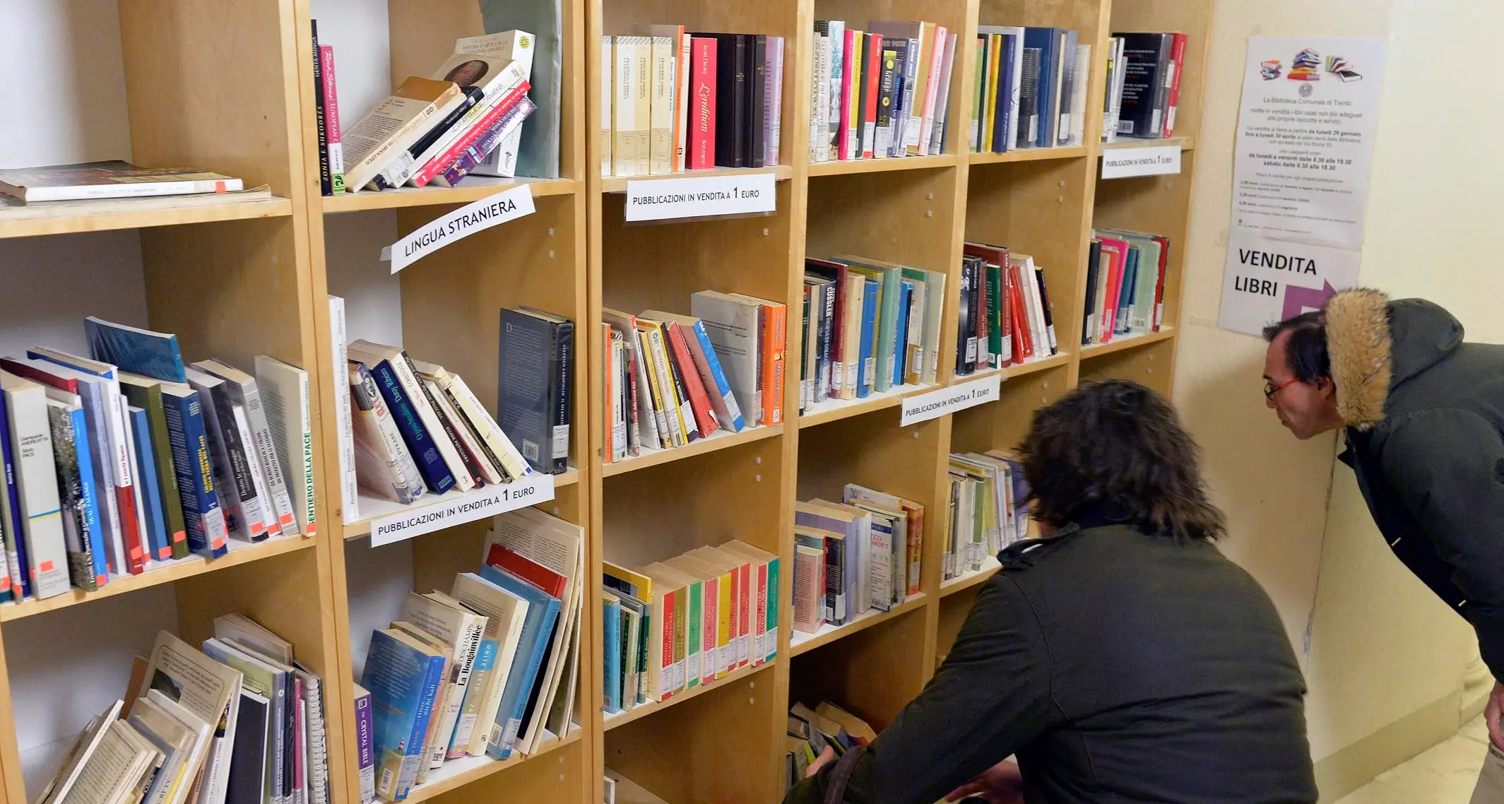 Libri usati in vendita Assalto in biblioteca