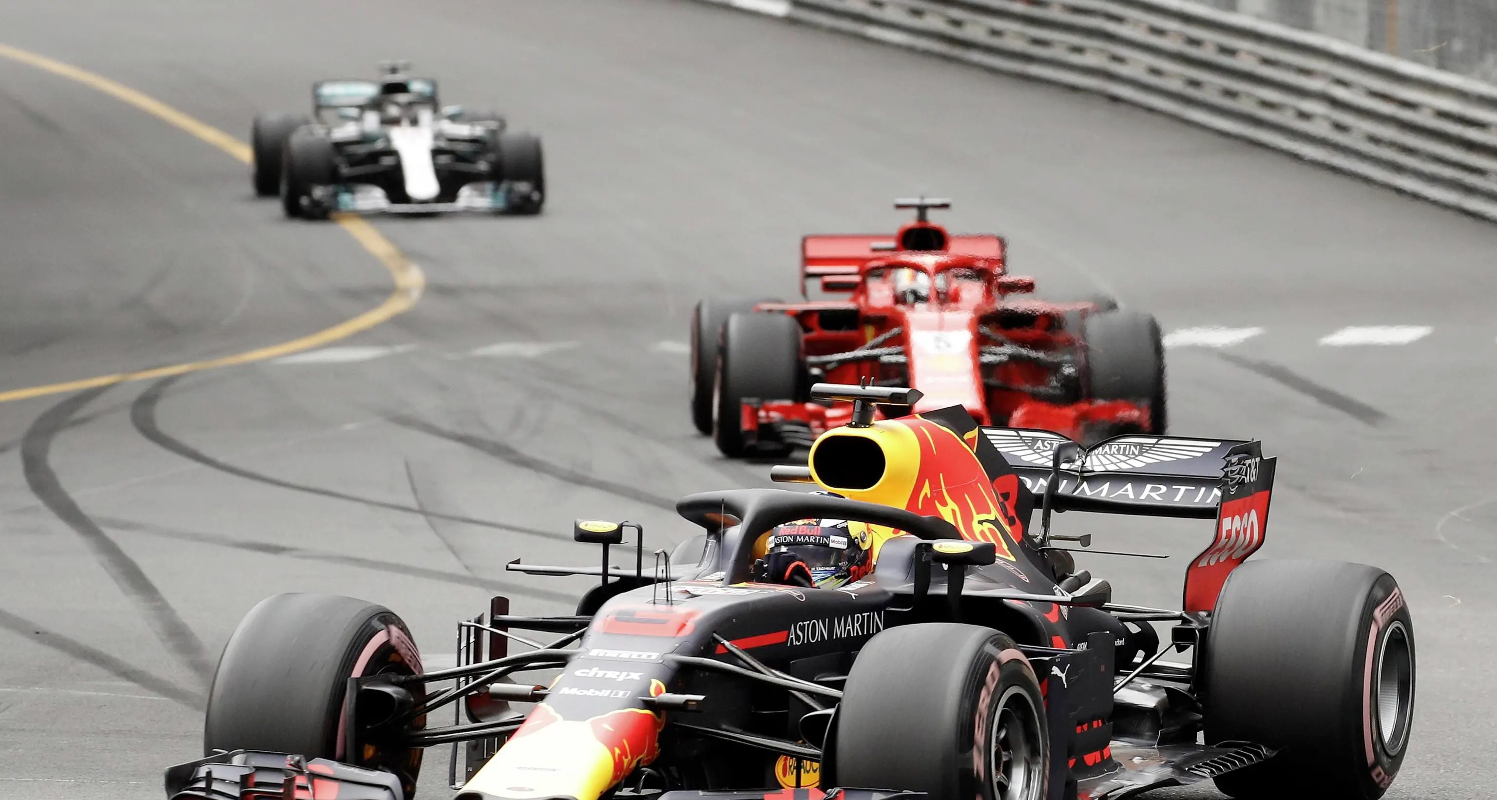 Ricciardo è perfetto: grande vittoria a Monaco