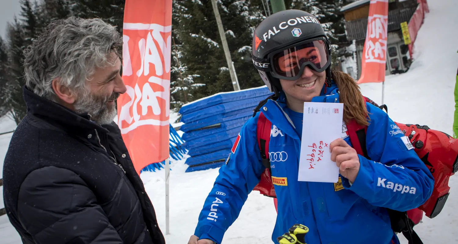 Le star olimpiche Goggia e Brignone protagoniste sugli sci in Val di Fassa - Video