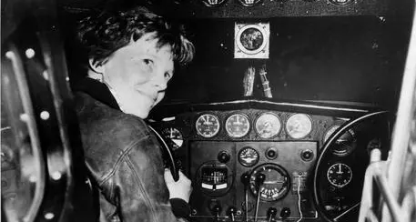 Ecco i resti della pilota Earhart, Scomparve in volo nel 1937