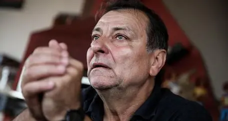 Bolsonaro: «Italia, puoi riprenderti quel criminale di Battisti»
