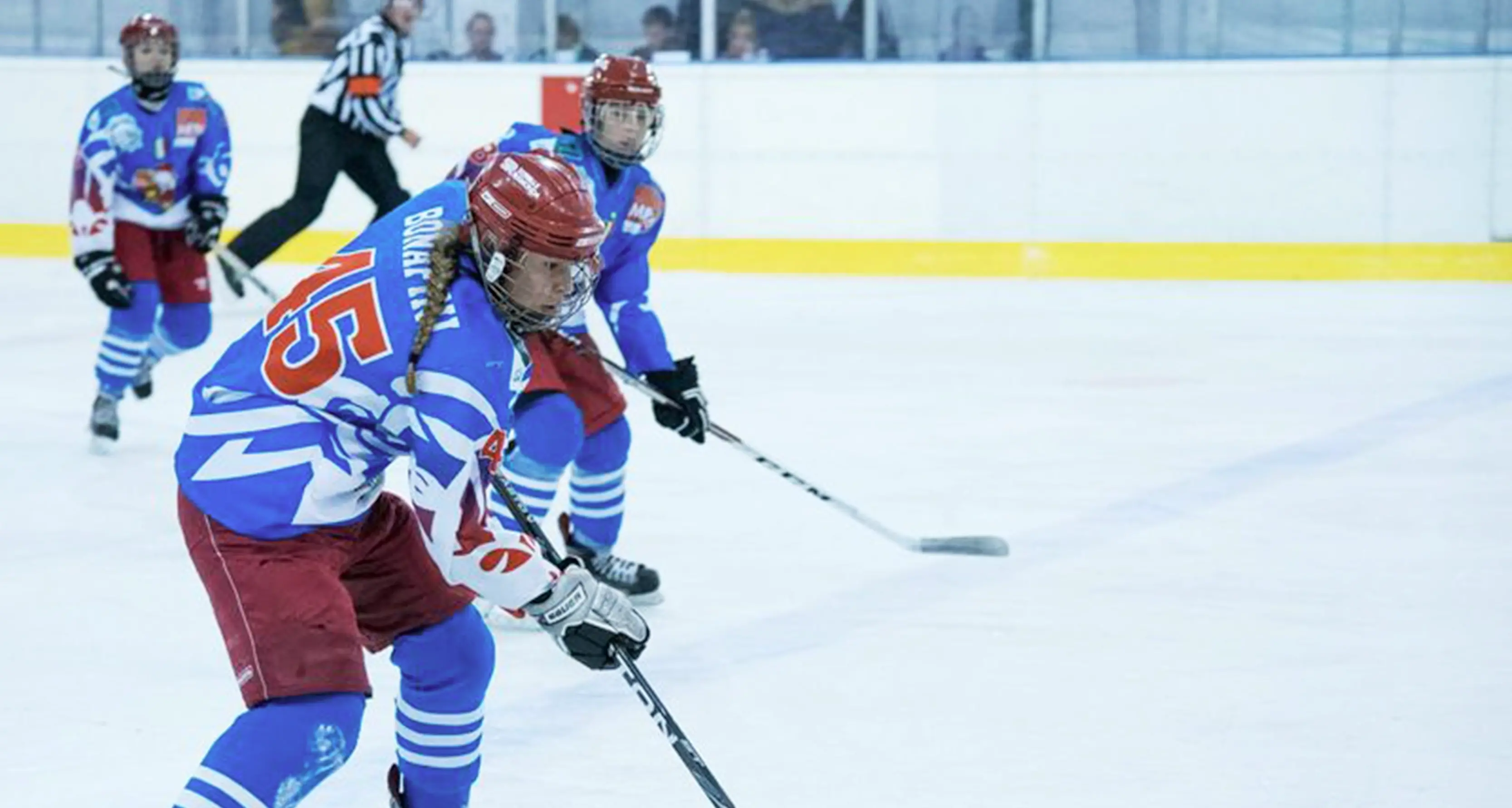 Eleonora, dottoressa all'attacco: hockeista nelle Eagles Bolzano