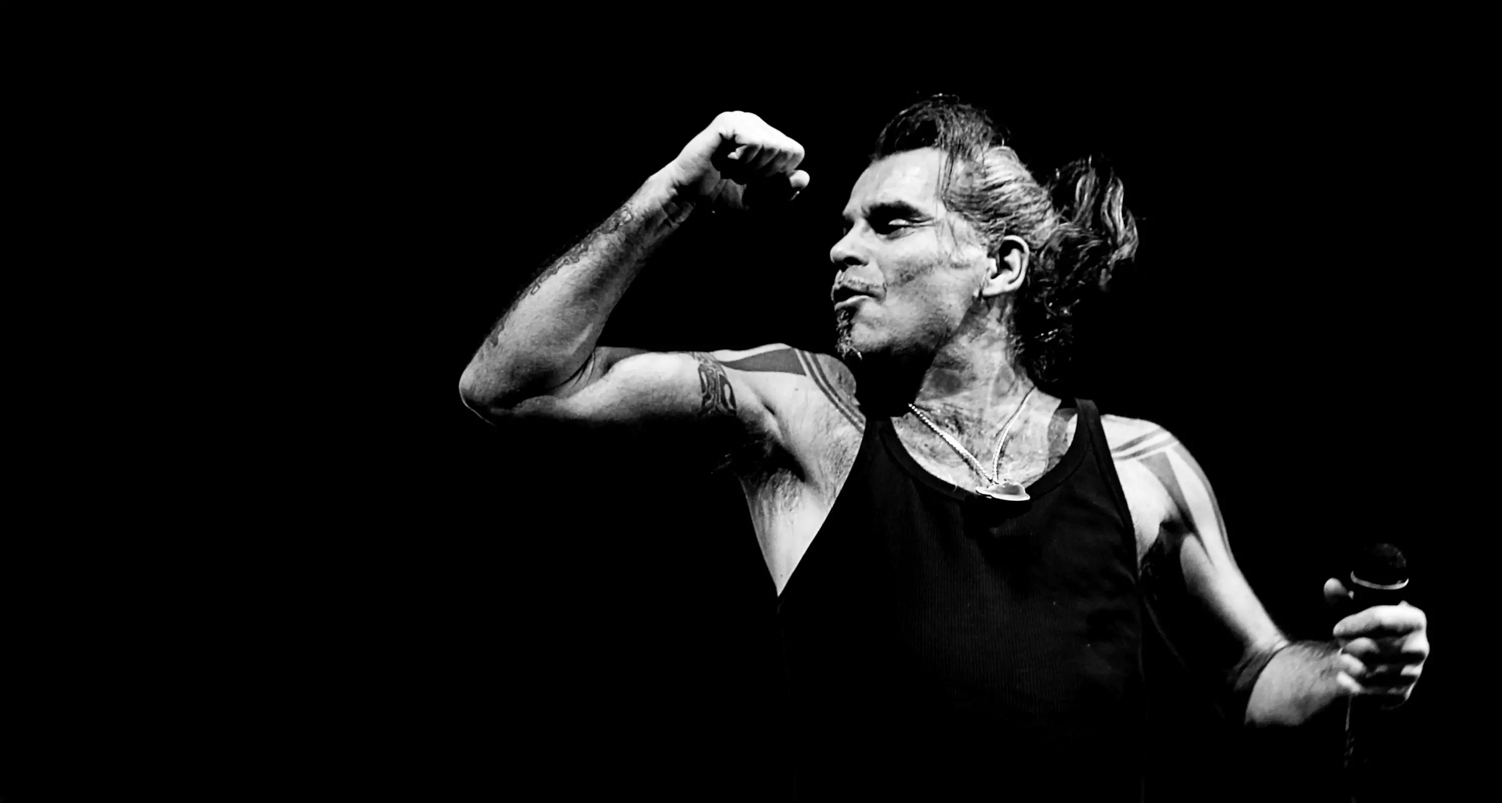 Piero Pelù torna live con il Warm Up Tour