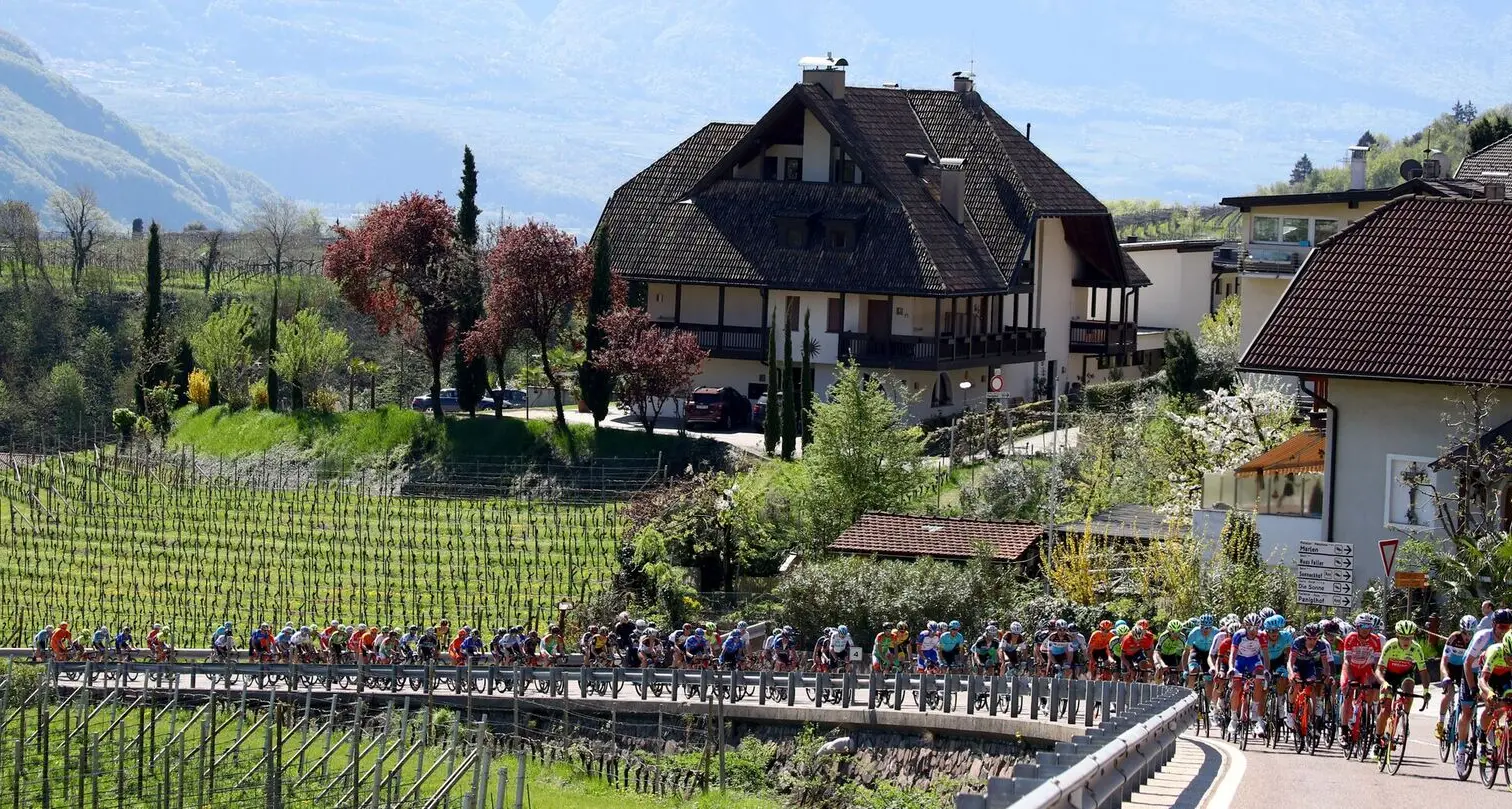 O'Connor: «L'Alto Adige mi porta bene» Ecco video e highlights del Tour of the Alps