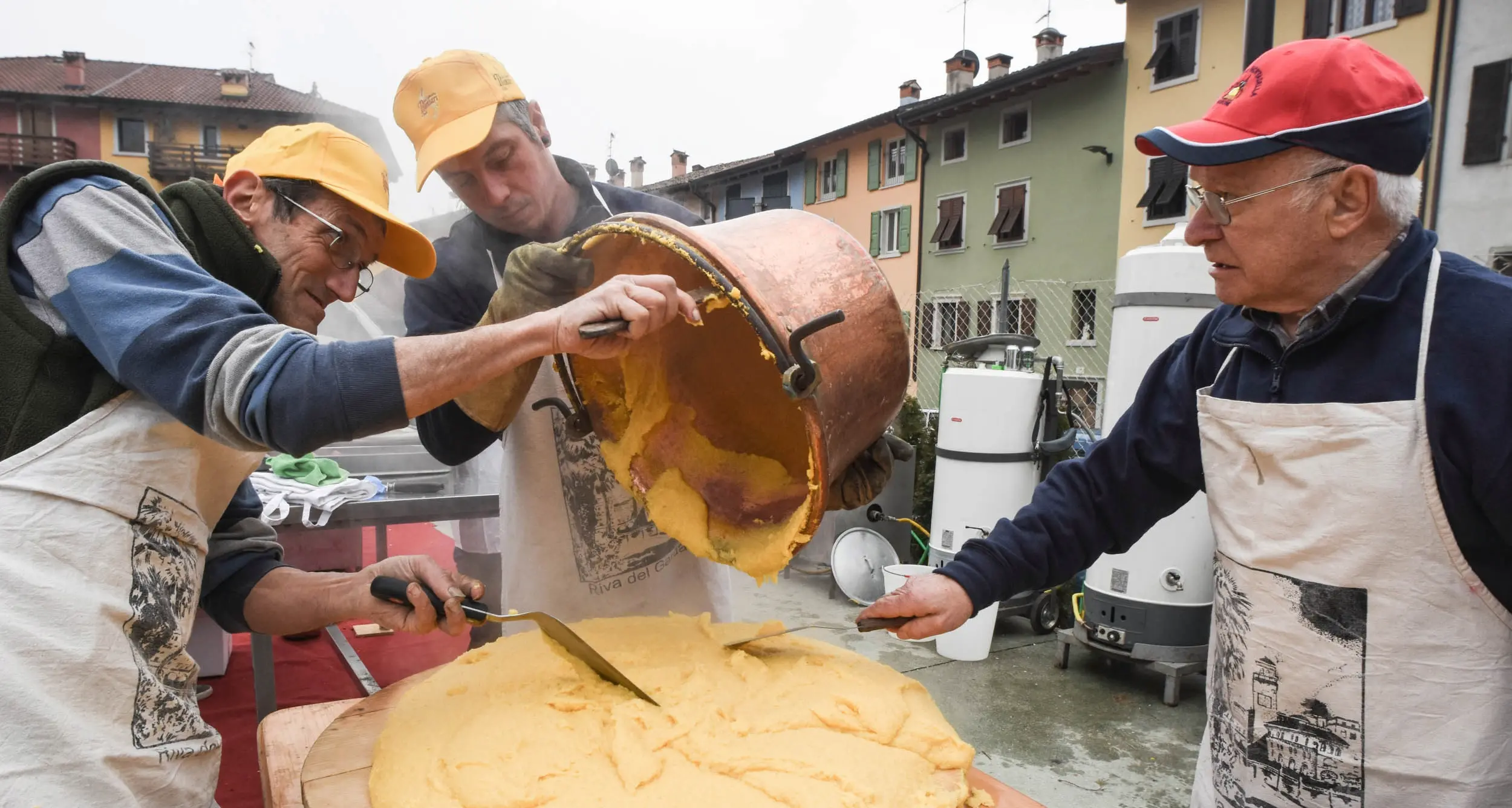A Varone dal 1463 si rinnova il gusto di «Polenta e mortadella»
