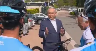 Giro d'Italia, anche Bibi Netanyahu sale in sella a Gerusalemme