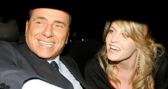 Barbara mamma per la quarta volta E Berlusconi nonno per l'undicesima