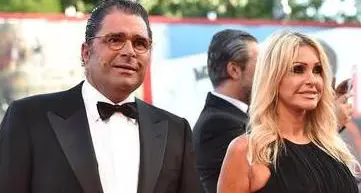 Furto in villa di Marco De Benedetti e Paola Ferrari a Roma