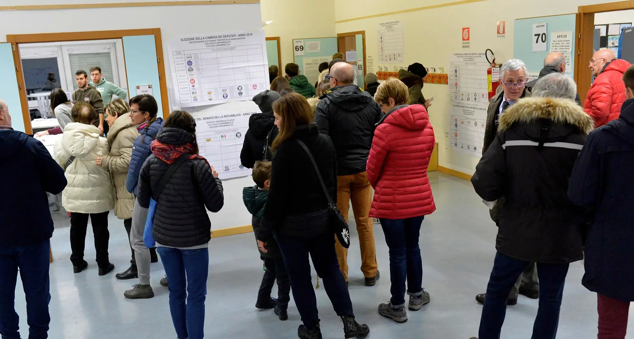 Affluenza ore 23: in Trentino 79,46% In Italia siamo intorno al 72%