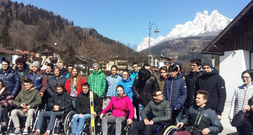 I Liceali sperimentano le difficoltà di muoversi in carrozzina