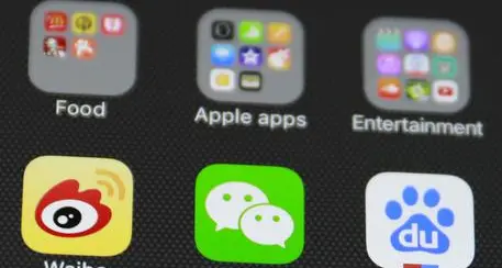 WeChat tallona WhatsApp con 1 miliardo di account