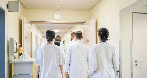 Azienda sanitaria altoatesina è in cerca di cento medici