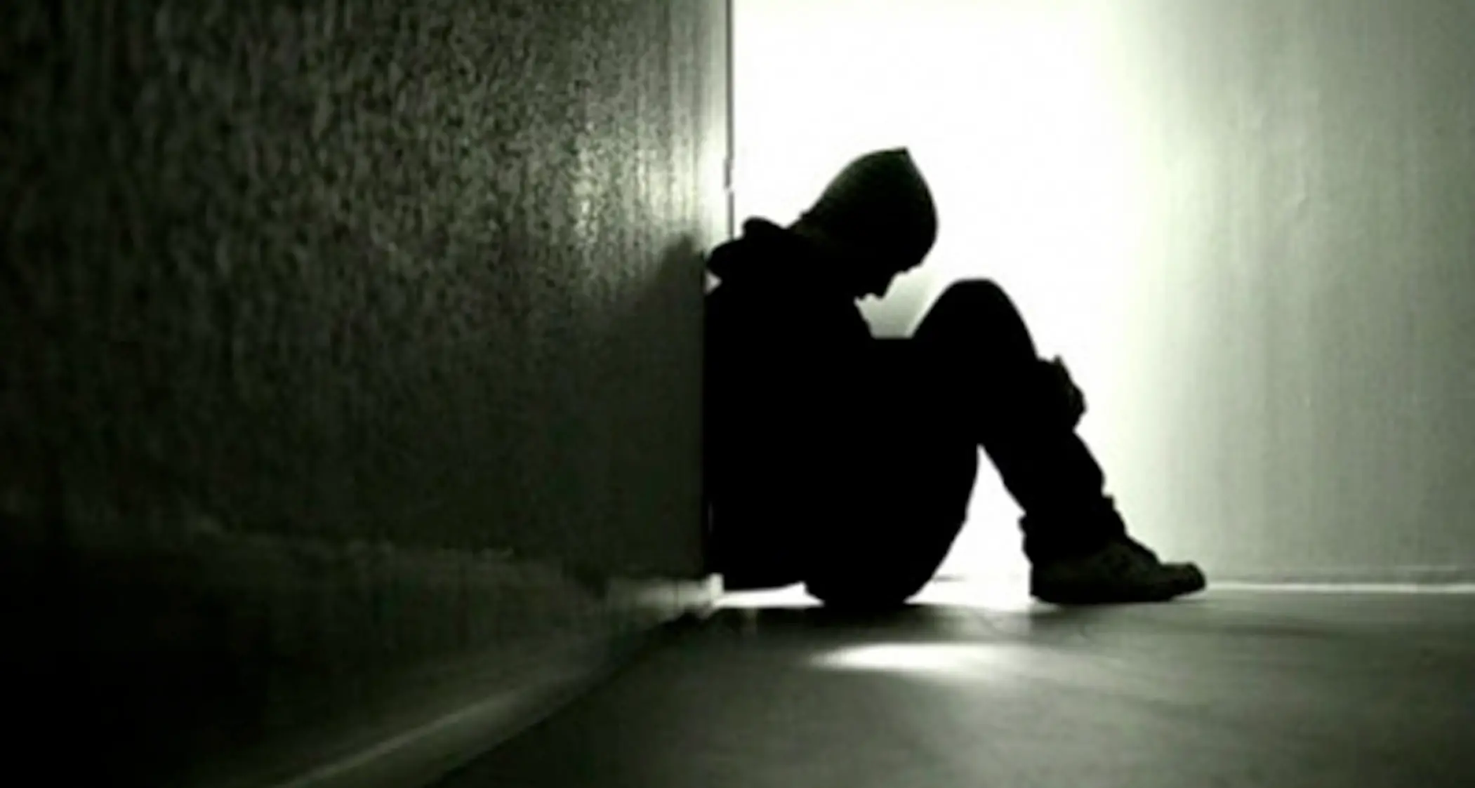 Si uccise a 22 anni, ipotesi bullismo Due indagati per istigazione al suicidio