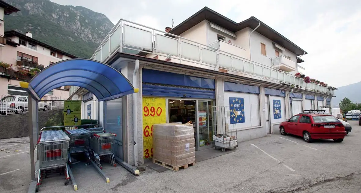 Ravina, addio all'Eurospin «Guadagni ridotti»