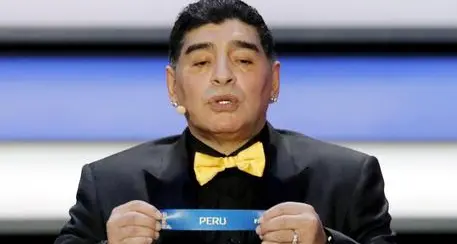Insulti a Trump, negato visto a Maradona