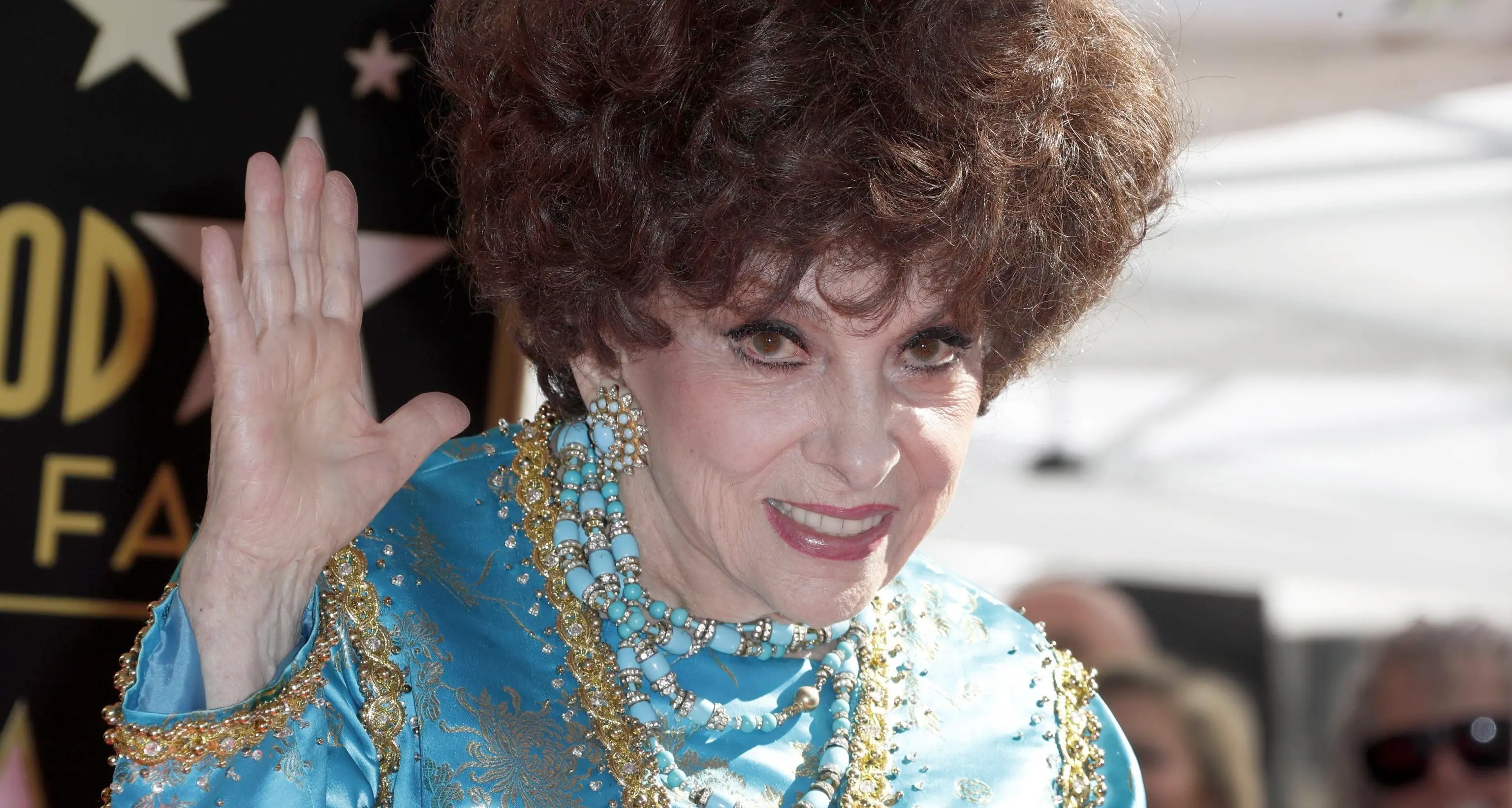 Stella nella Walk of Fame per la novantenna Lollobrigida