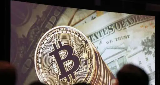 Nuovo crollo delle criptovalute Bitcoin sotto i 12mila euro