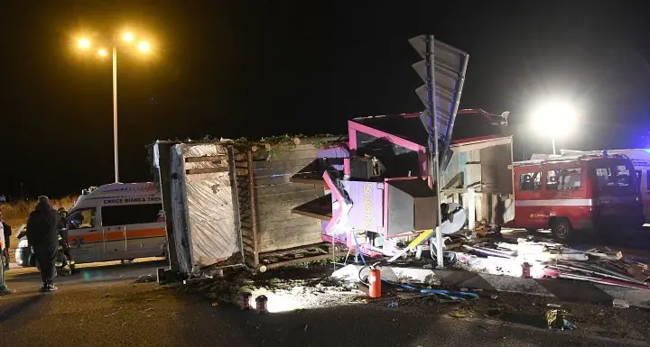 Carnevale: tre imputati per il carro rovesciato