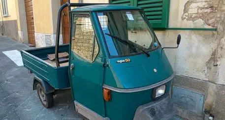 Troppo alcol alla festa 17enne «brillo» in Ape
